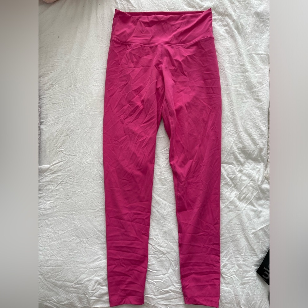 Hot pink active leggings